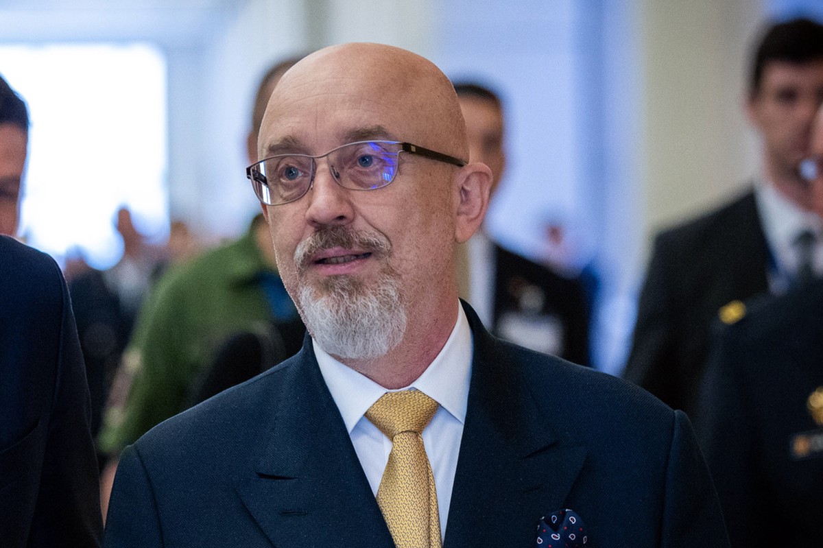 Главу Минобороны Украины Резникова могут отправить в отставку