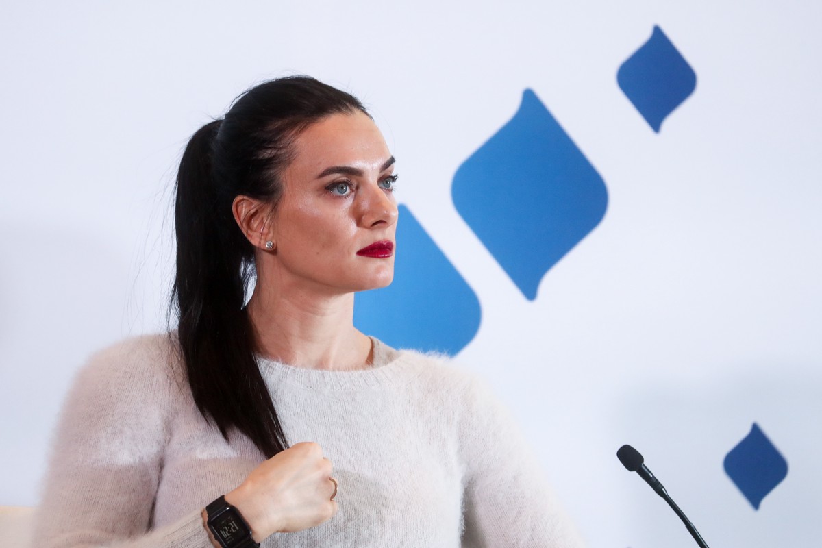Свой шесток: как Елена Исинбаева работала под прикрытием