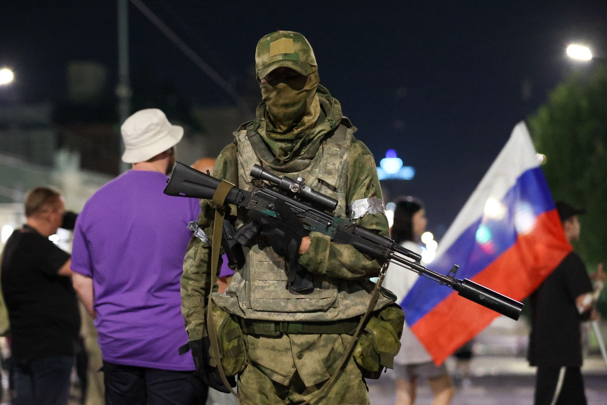 Грузинская оппозиция во время попытки мятежа планировали войти на танках в Абхазию, Южную Осетию и Сочи