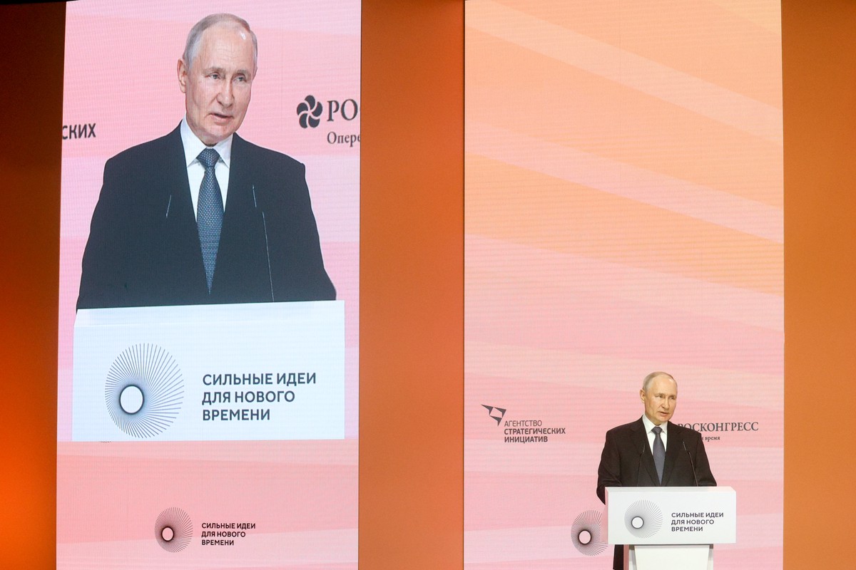 Путин заявил, что силой России является гражданское общество 