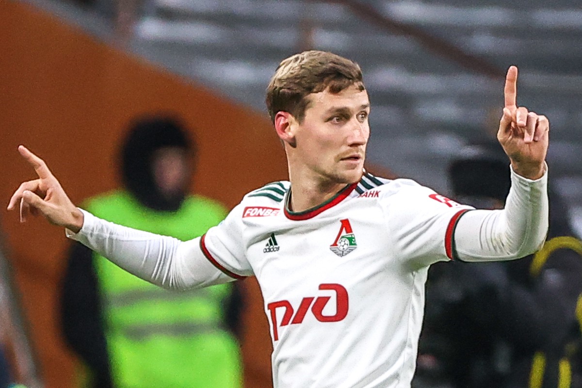 Камано, Живоглядов и Смольников покинули «Локомотив»