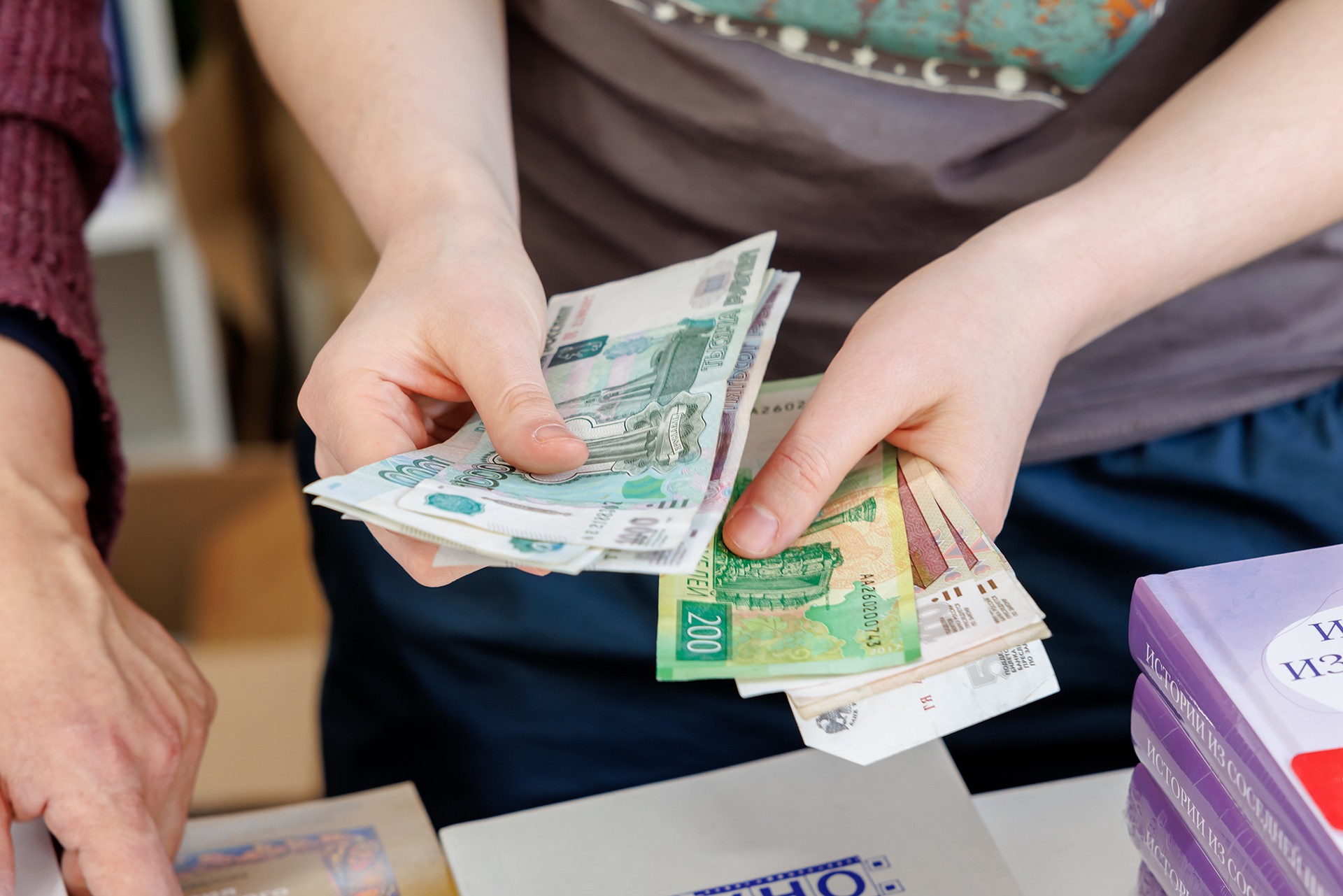 Экономист Проданова заявила, что в апреле вклады останутся самым надёжным вложением