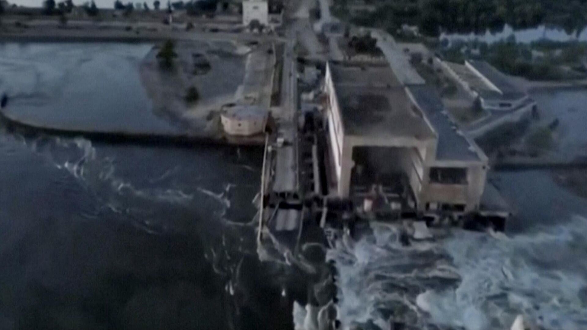 Издание Bild заявило, что Россия взорвала Каховскую ГЭС, а затем исправило новость