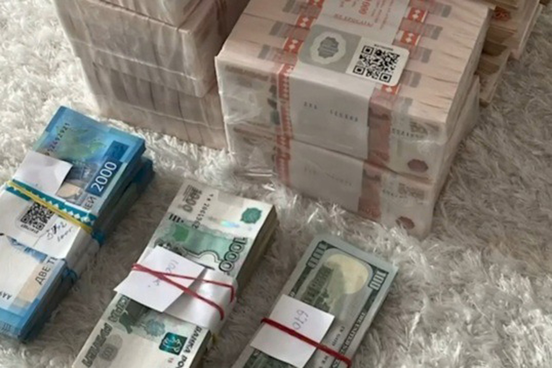 Бывшего главу Минздрава Херсонской области обвинили в хищении более 26,5 млн рублей 