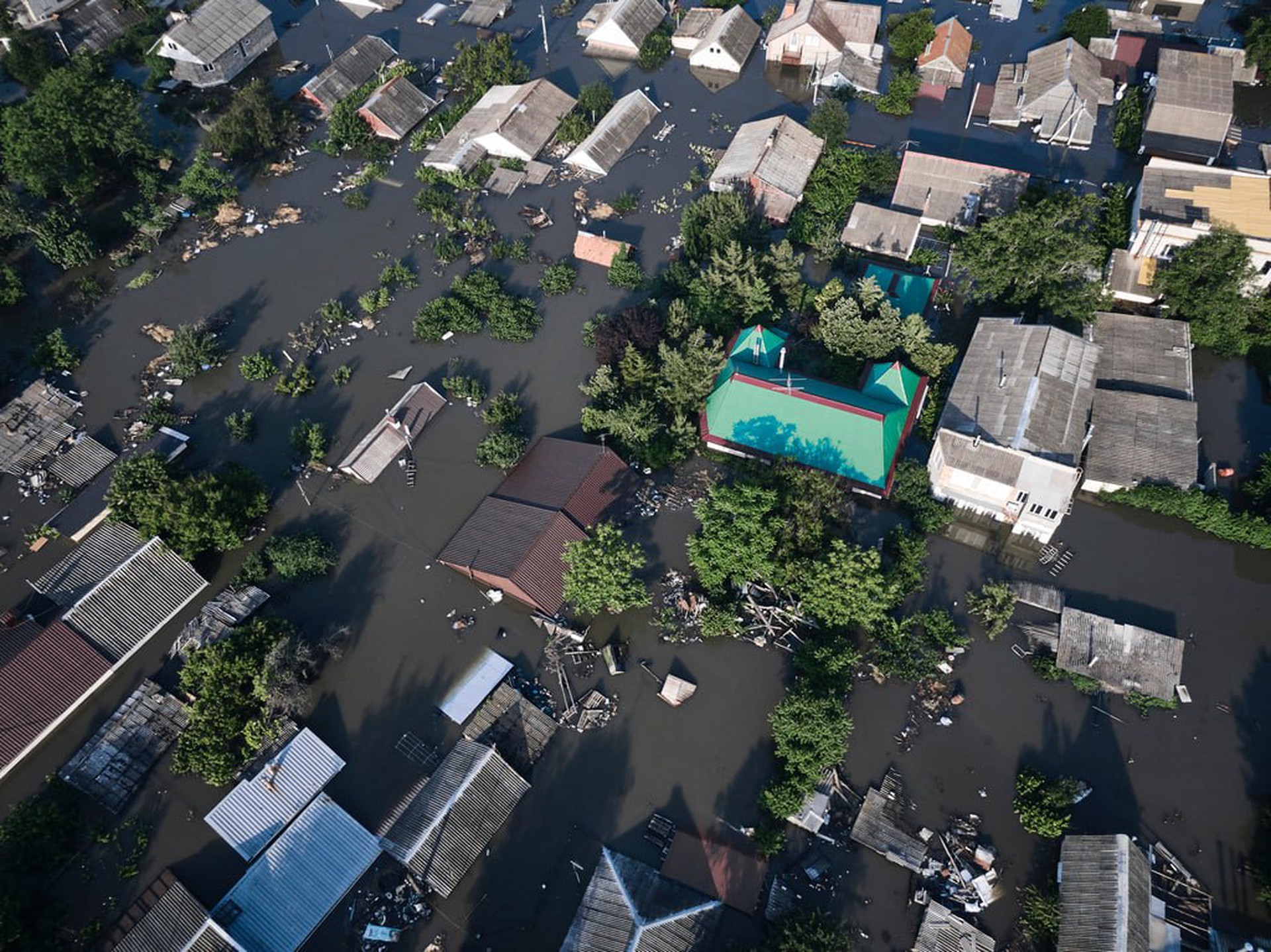 Около 15 тысяч домовладений в Херсонской области затоплены