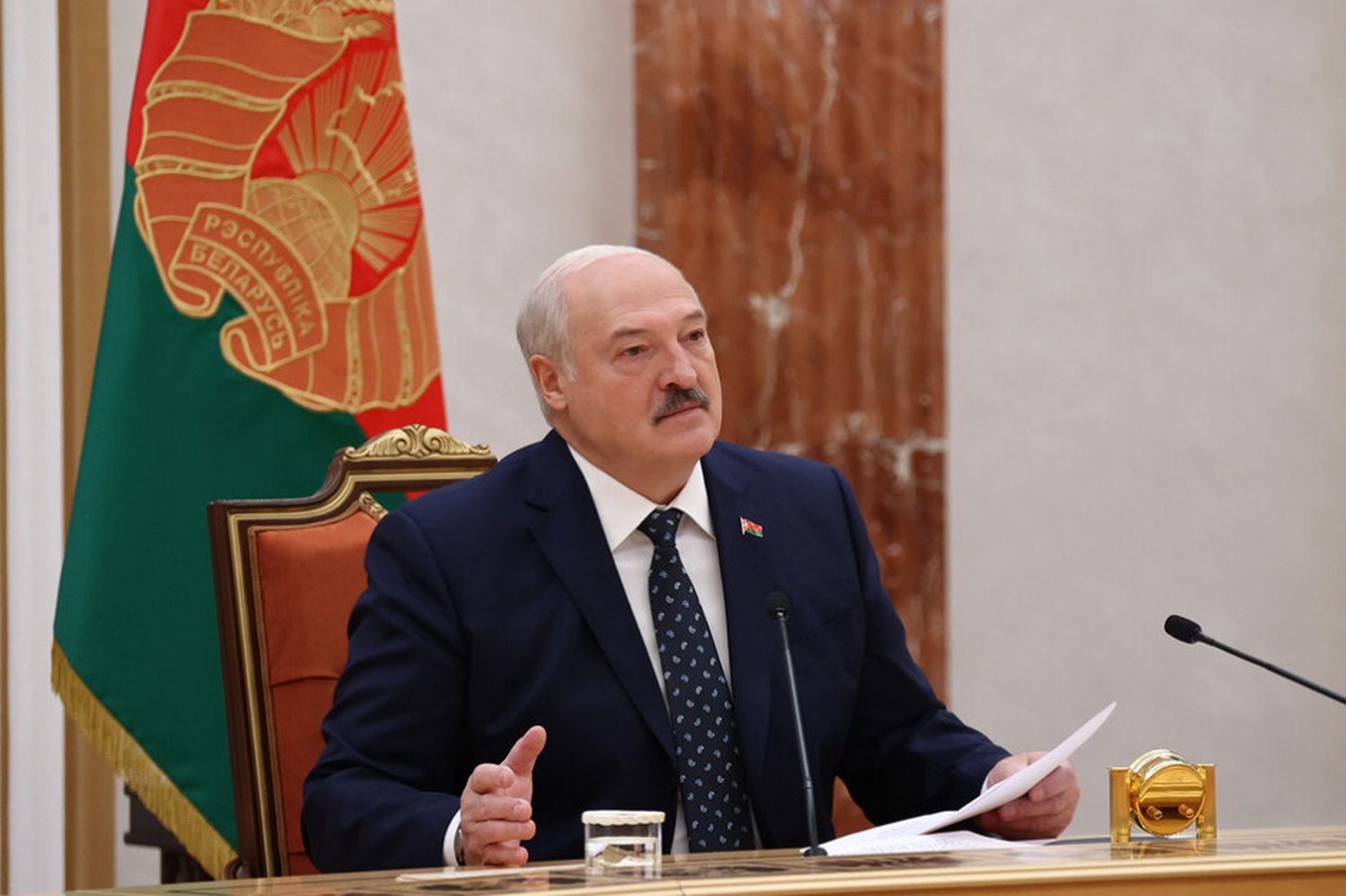 Лукашенко заявил об остановке движения ЧВК «Вагнер» после переговоров с Пригожиным