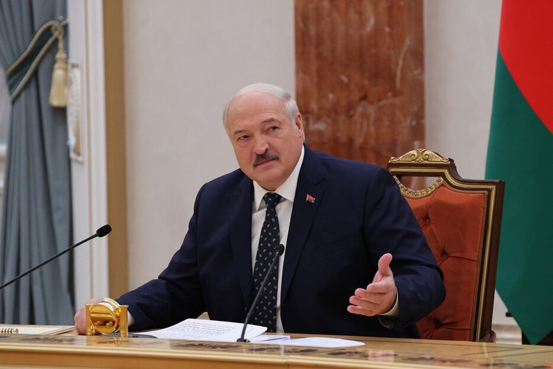 Лукашенко надеется, что размещённое в Белоруссии ядерное оружие не придётся использовать