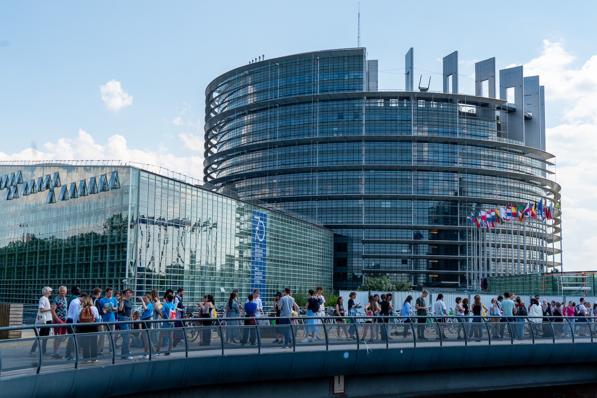 Евросоюз разблокирует 5 млрд евро для Польши до конца 2023 года
