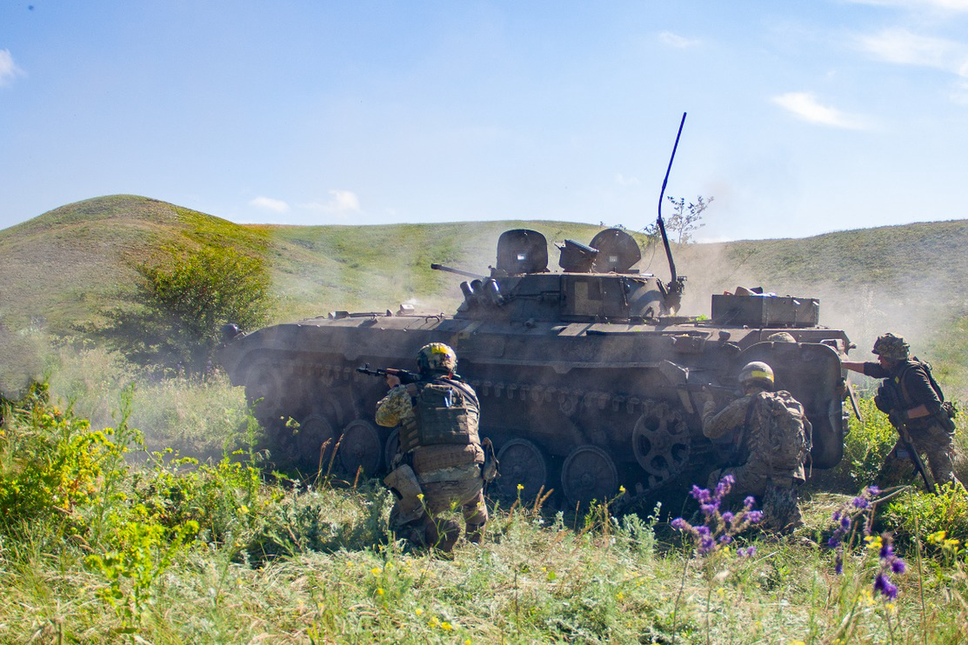 СМИ: Украинские войска в ходе контрнаступления не смогли дойти до основных линий российской обороны