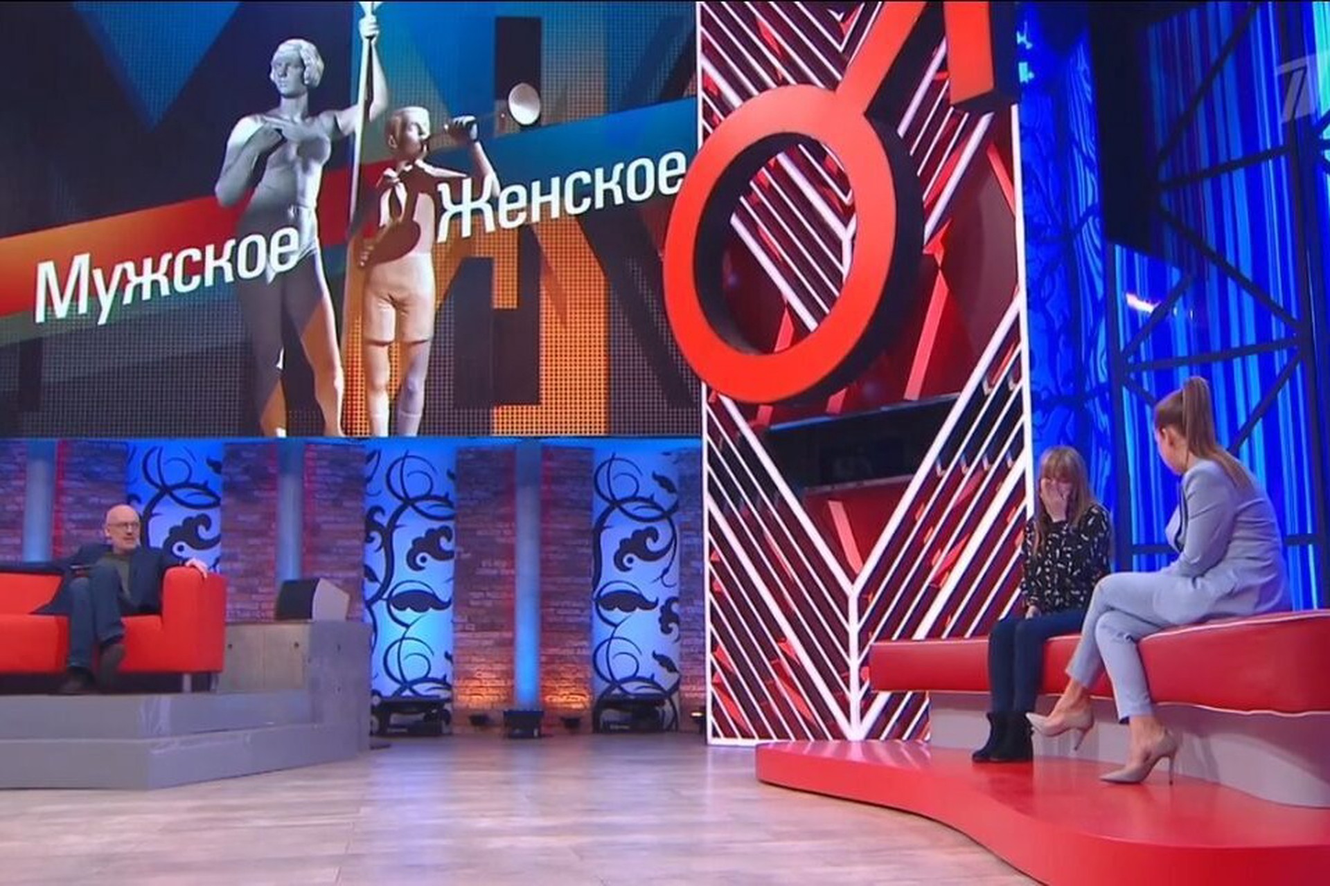 Зрители шоу «Мужское/Женское» обратили внимание на сигнал о домашнем насилии от героини выпуска «Сутяжники»