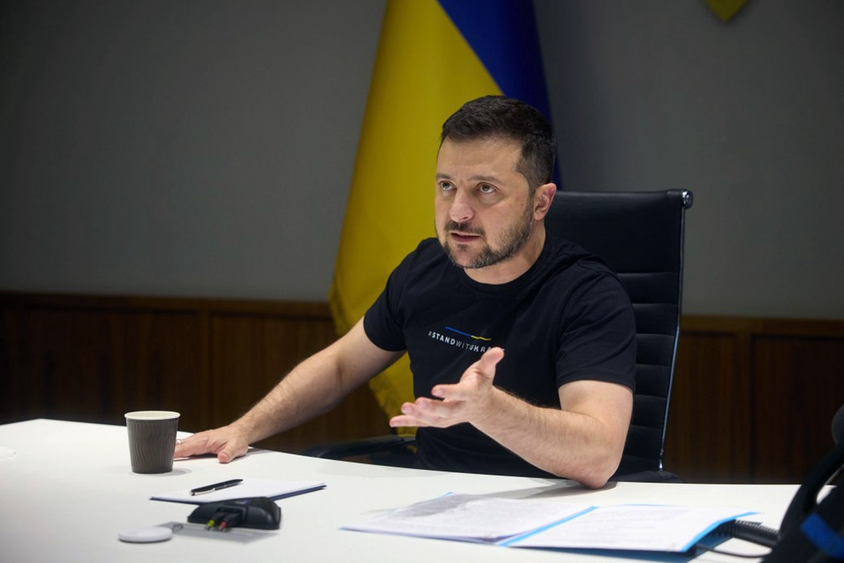 Аналитик Стенлунд: Зеленский похож на Гитлера в бункере, он потерял связь с реальностью