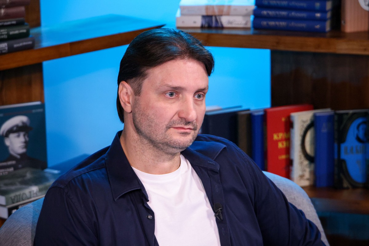 «У них у всех есть другое гражданство»: Эдгард Запашный – о скрывающих свою позицию коллегах