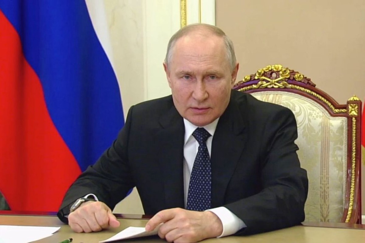 Путин: На Крымском мосту был совершен теракт, ребенок остался без родителей