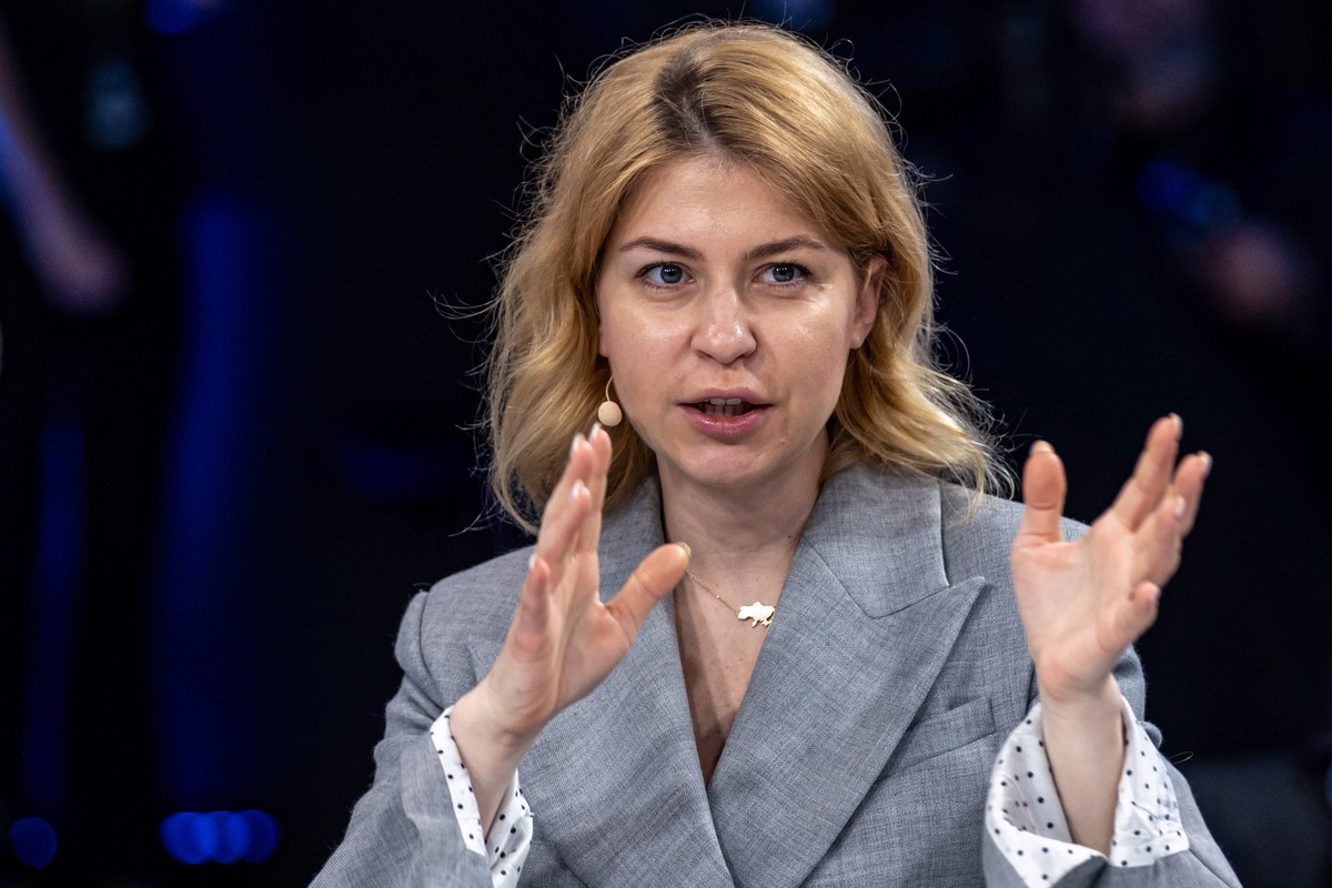 Вице-премьер Украины Стефанишина раскритиковала решение Польши не возить украинское зерно