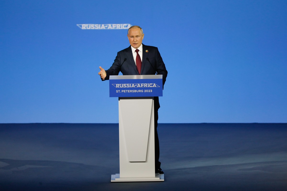 Путин: Россия прикладывает усилия для предотвращения продовольственного кризиса