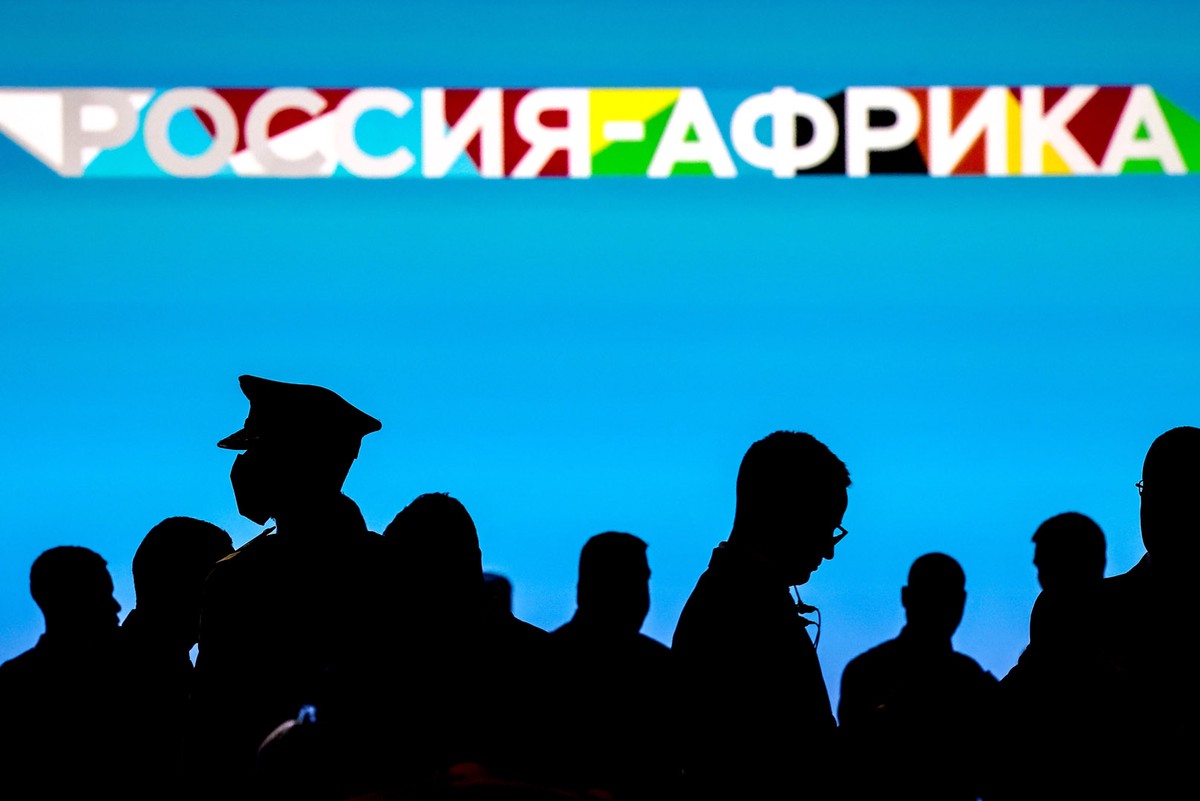 В Евросоюзе заявили, что уважают решение стран Африки об участии в саммите с Россией 