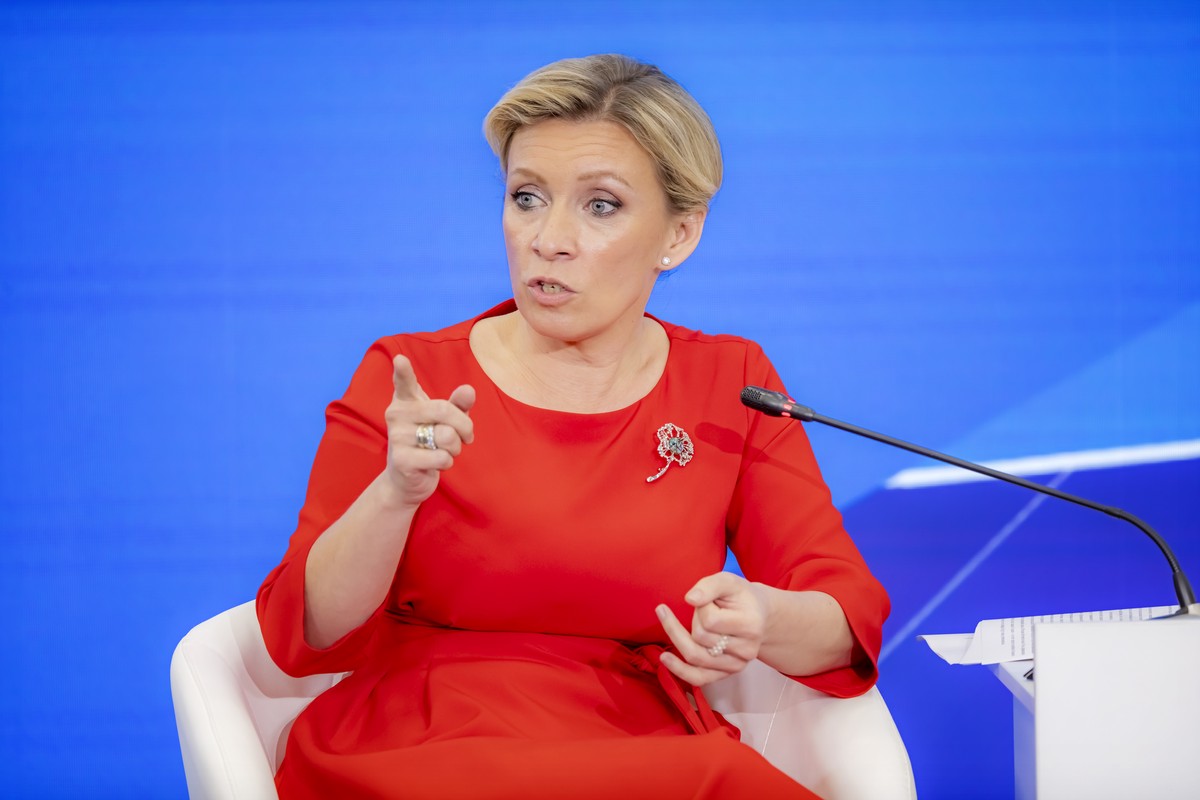 Захарова: США дали Украине полный карт-бланш на операции в регионах России