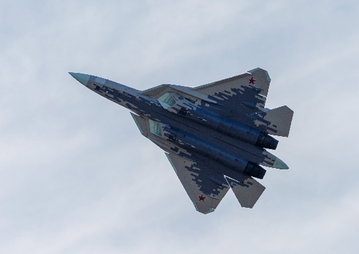 NI: Россия использует истребители Су-57 против американских F-16 на Украине