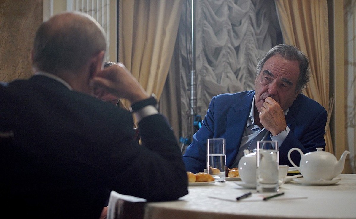 Оливер Стоун: Путин не монстр, каким его изображает американская пропаганда