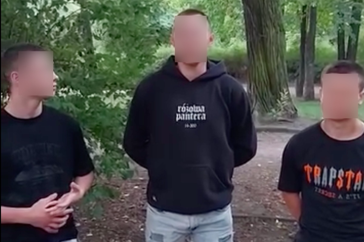 В Познани футбольные фанаты заставили украинцев извиняться на камеру