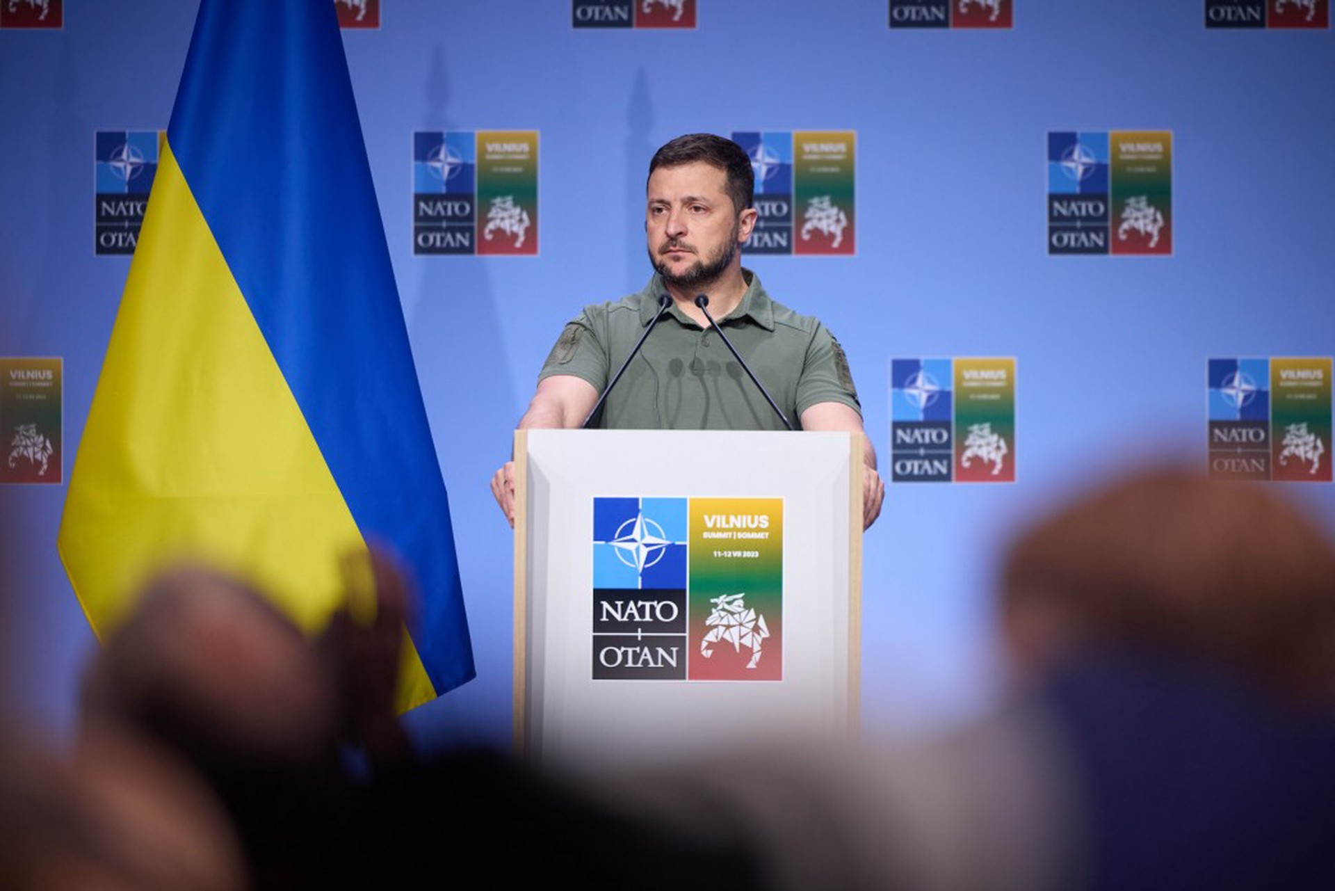 Зеленский заявил, что не обменяет территории Украины на членство в НАТО