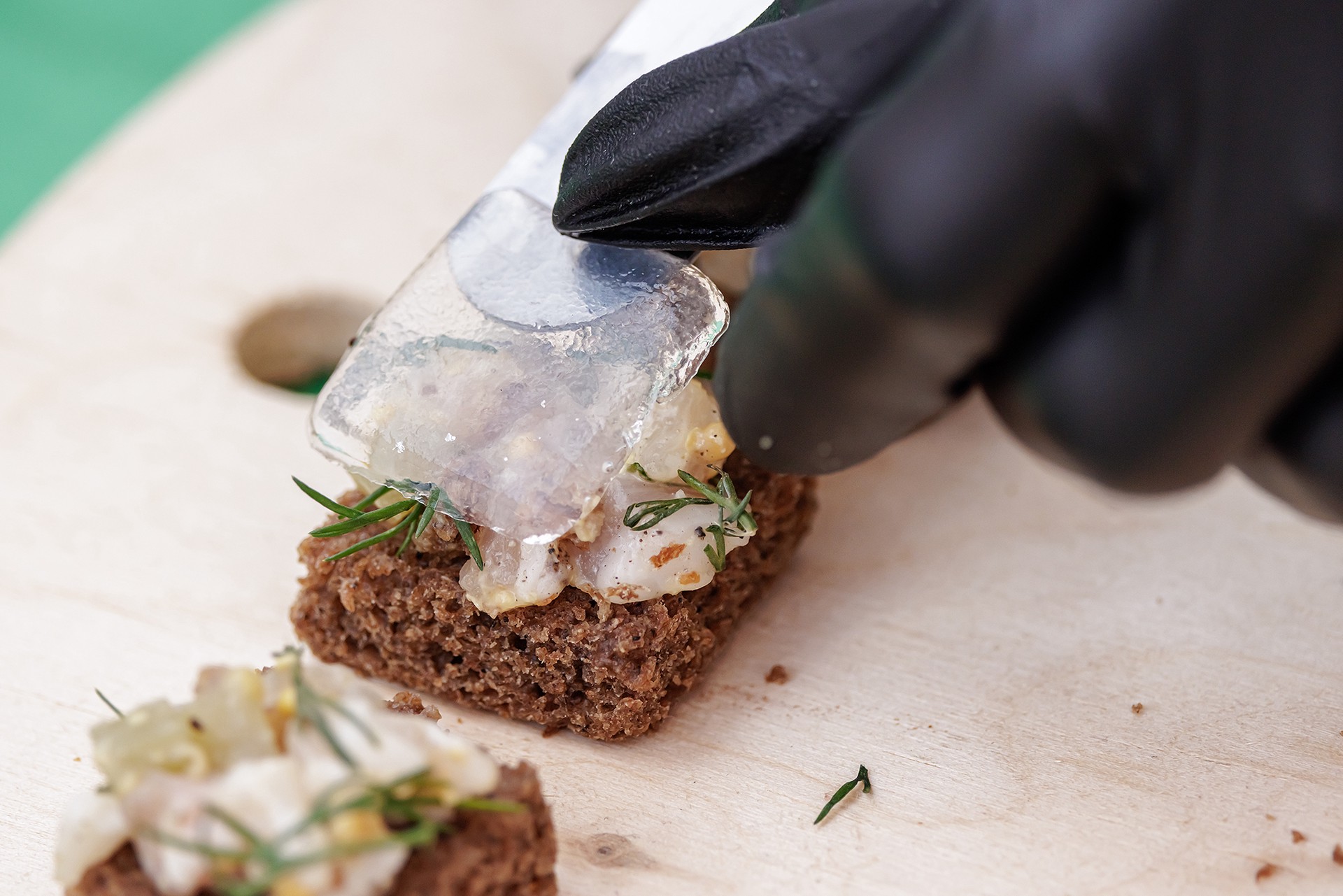 Россиянам посоветовали есть сало осенью и зимой