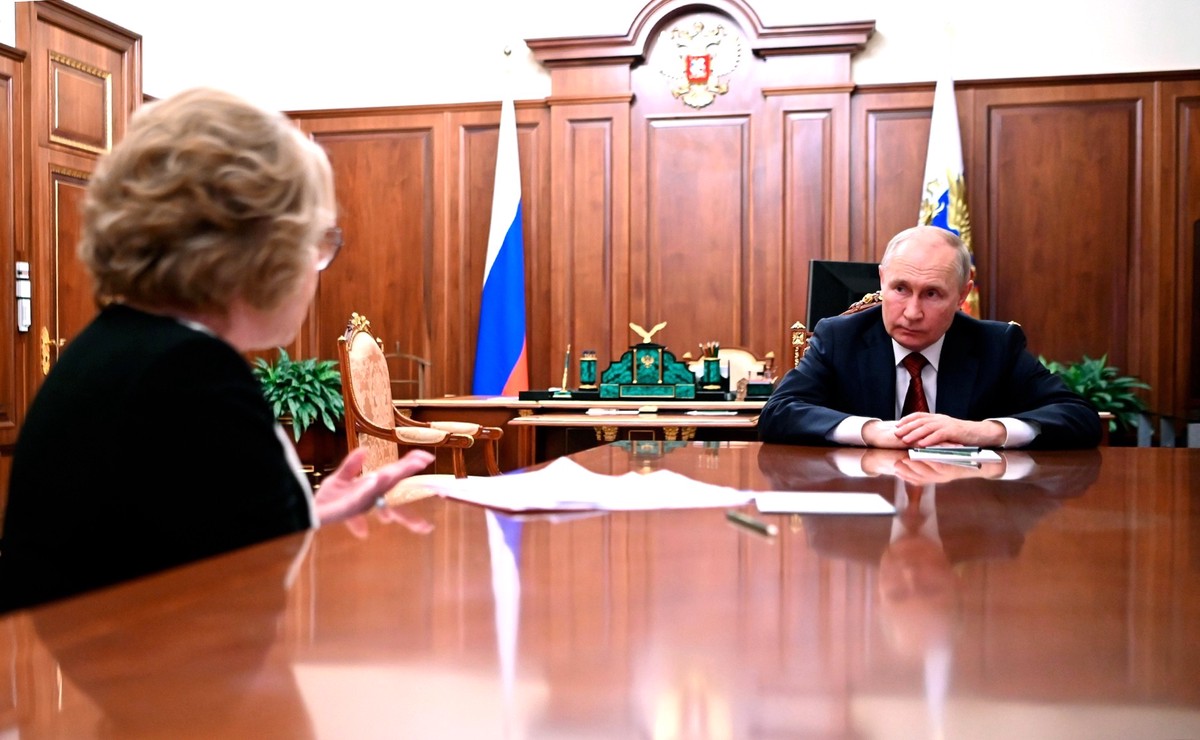 Матвиенко заявила, что состав сенаторов после сентябрьских выборов изменится примерно на 40%