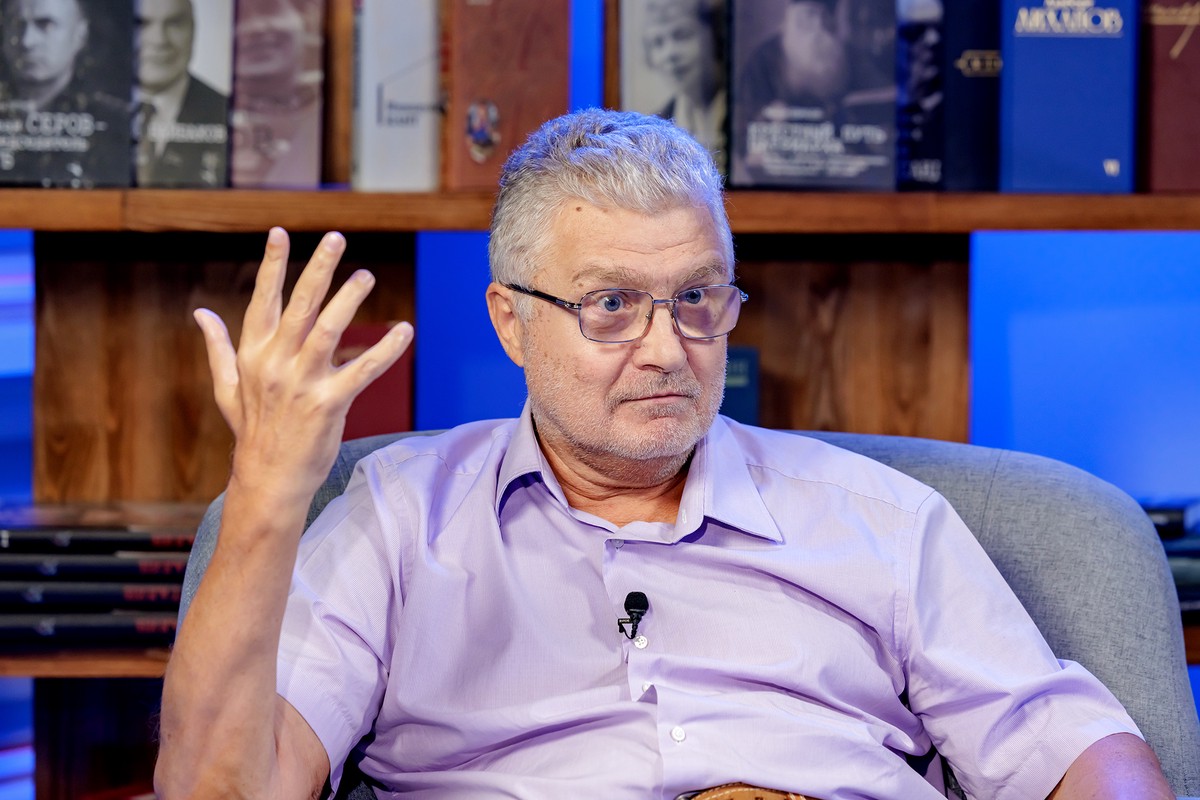 Поляков: «Серьёзные писатели не воспринимают Нобелевскую премию»