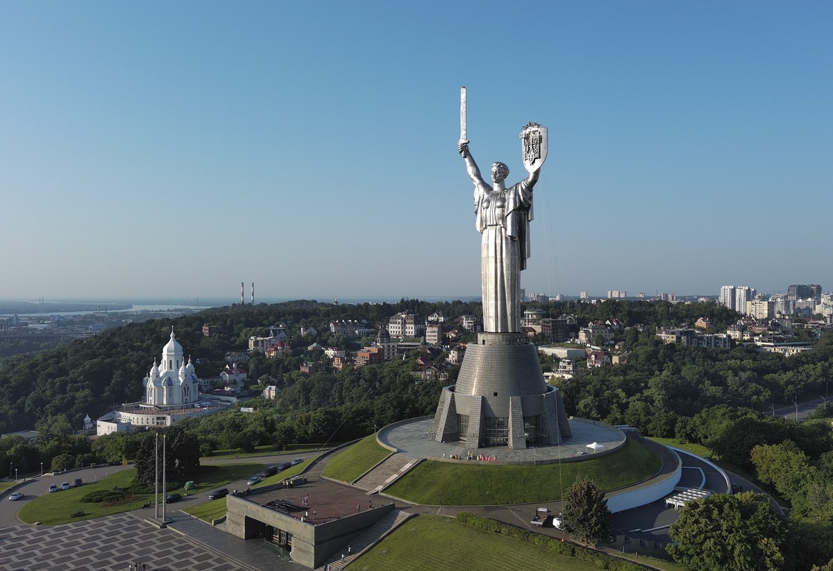 Украина откажется от списка спонсоров войны после обращения стран-партнёров 