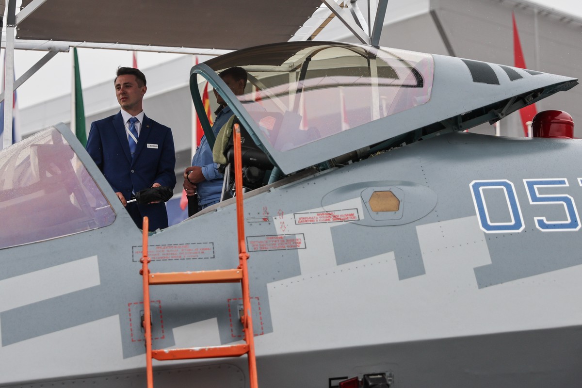 Шойгу представили новые средства поражения для Су-57
