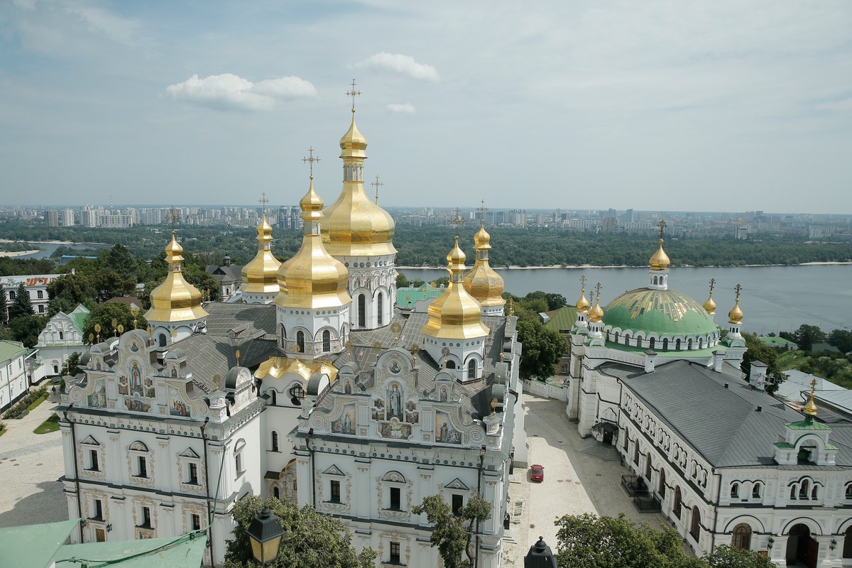 «Кощунство»: депутат ГД – о требовании к Киево-Печерской лавре передать мощи из Ближних пещер