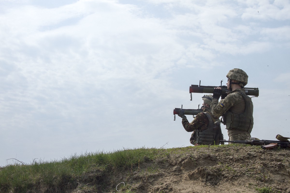 Военный эксперт предположил, когда закончатся боевые действия на Украине