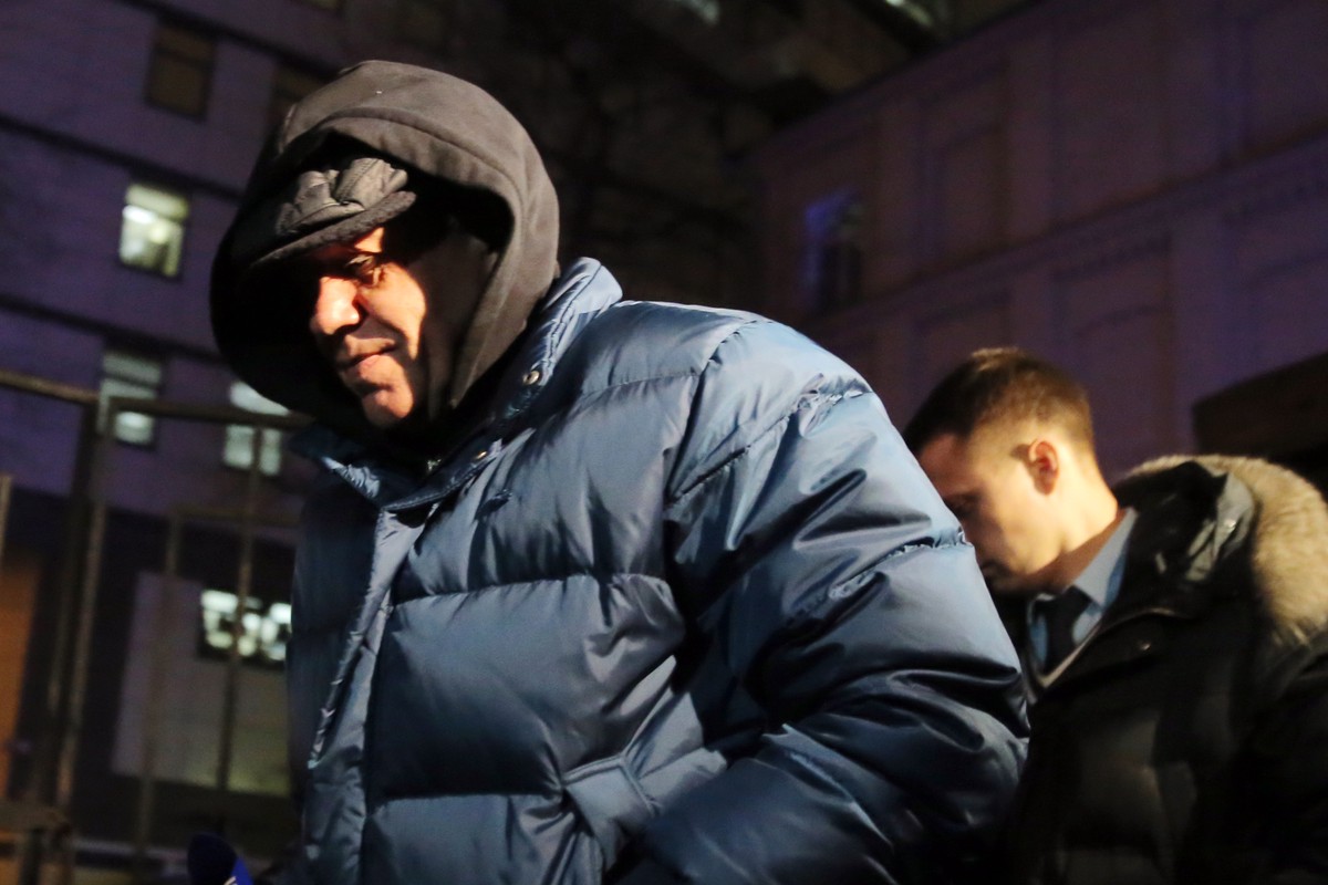 Умер осужденный за взятки генерал ФСО Лопырев