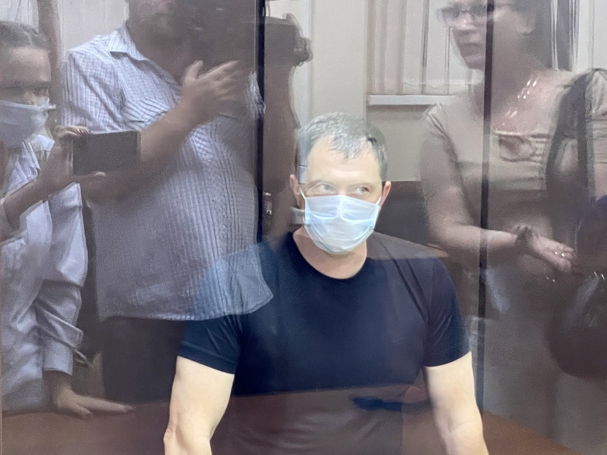 Дело «золотого гаишника» Сафонова пересмотрят: Генпрокуратура РФ подала апелляцию на решение суда Ставрополя