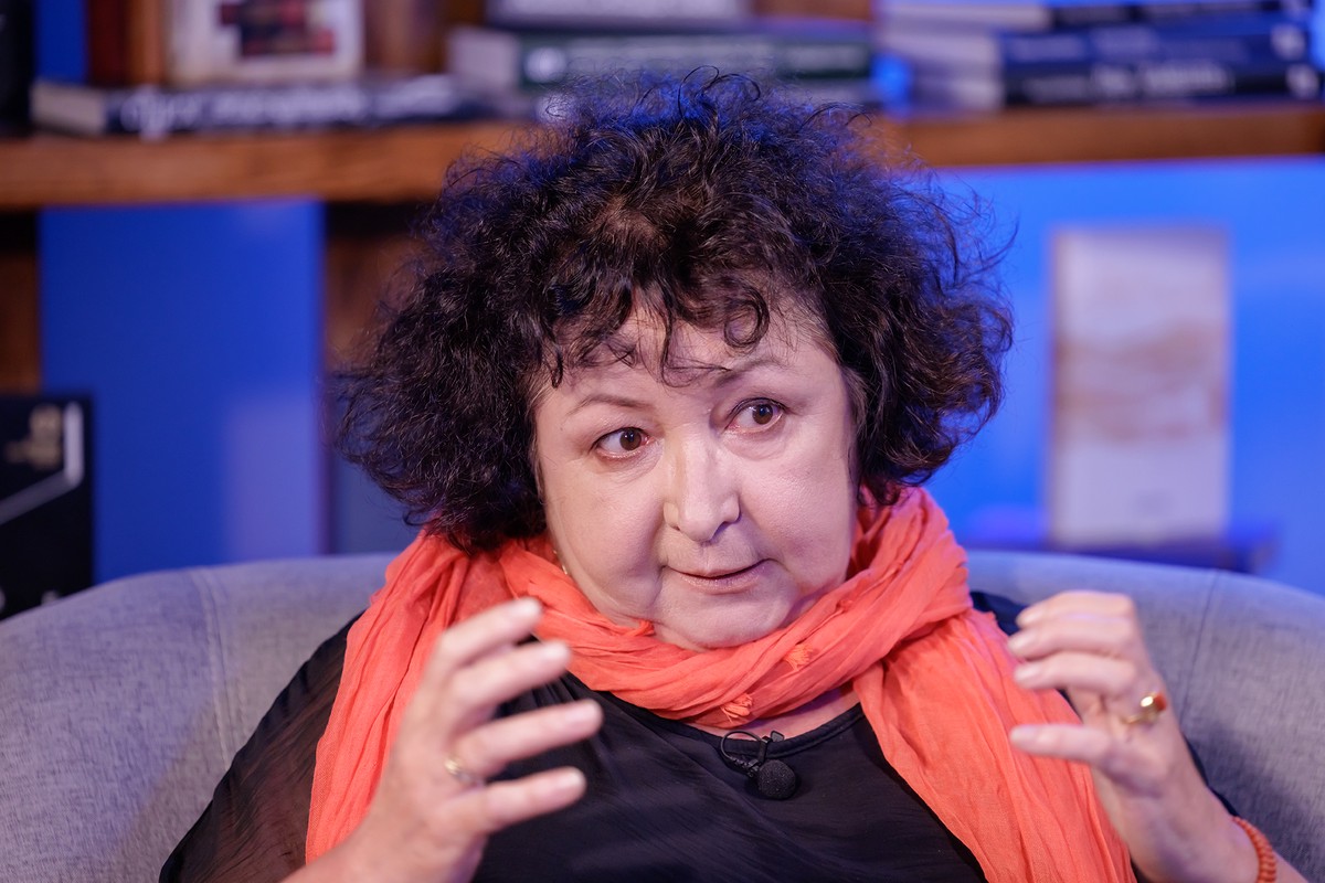 Критик Кретова: «В театре нужно рассказывать о психологии взглядов»
