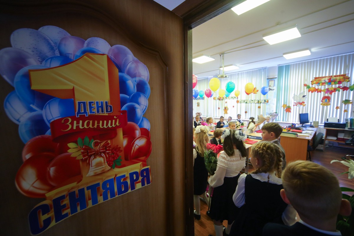 Не пей, пока не дочитаешь это: как успокоиться родителям и что сказать ребёнку 1 сентября