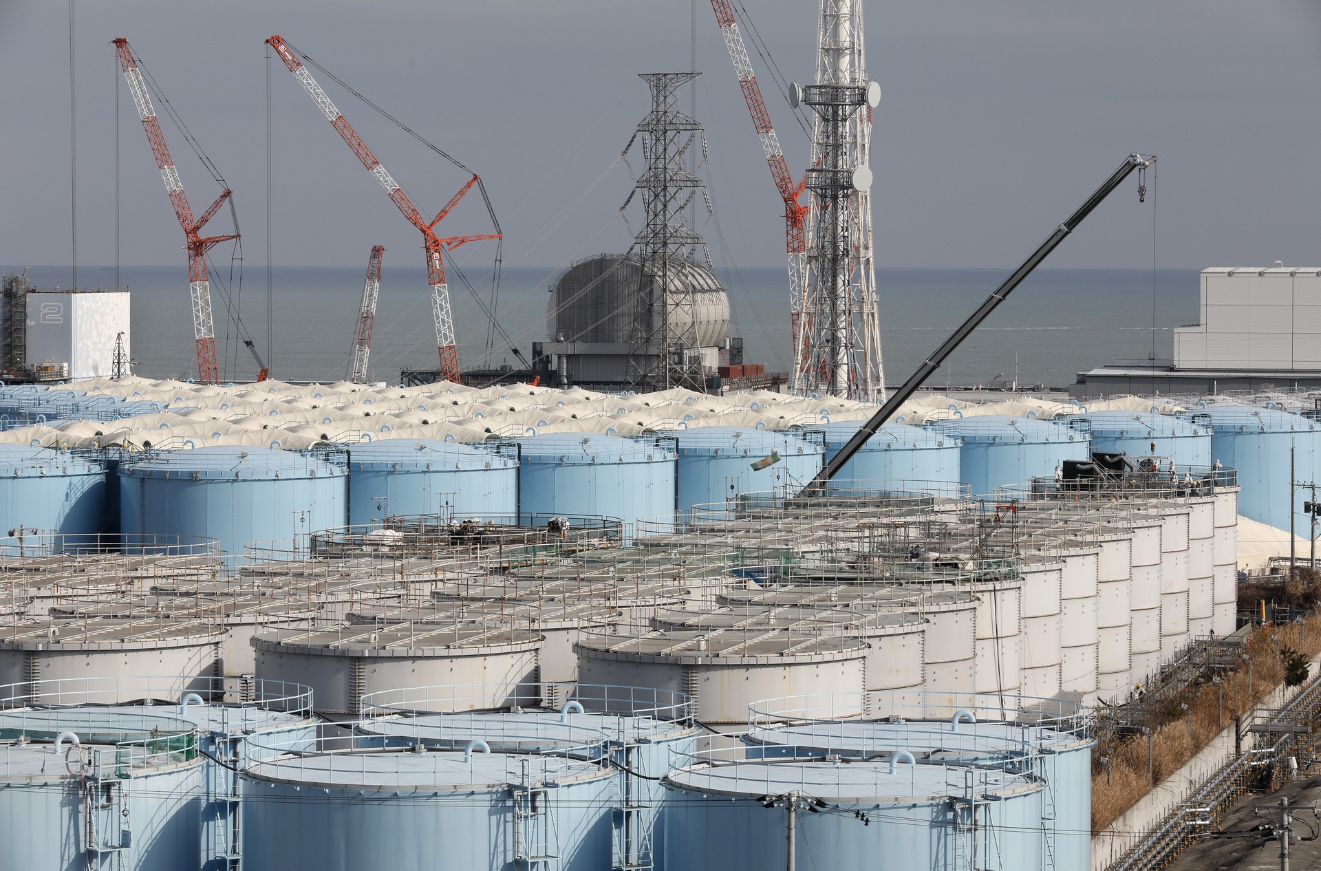 Грязный слив: почему Япония готова отравить воды Тихого океана радиацией