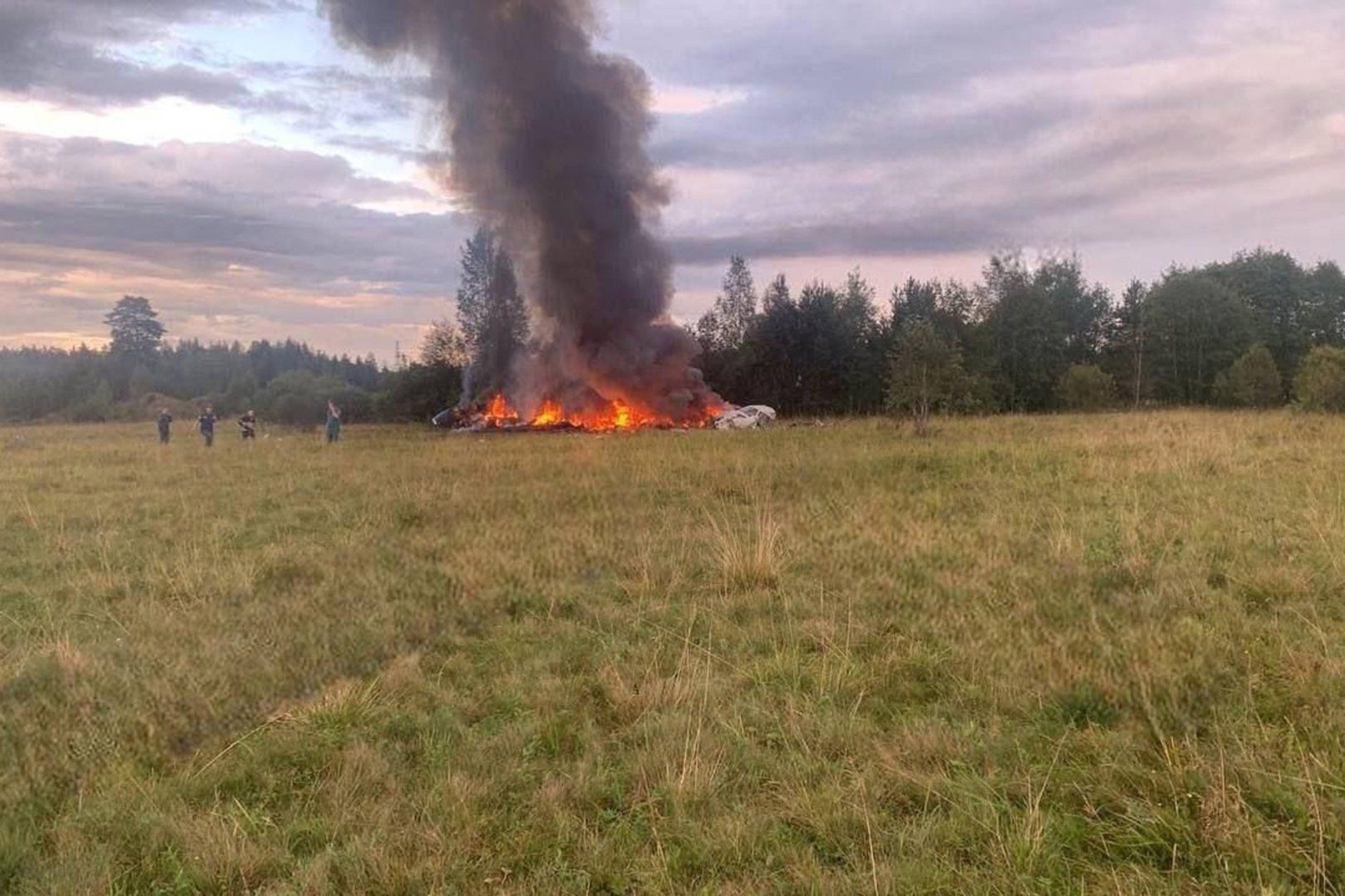 Губернатор Тверской области взял на личный контроль происшествие с крушением самолета 