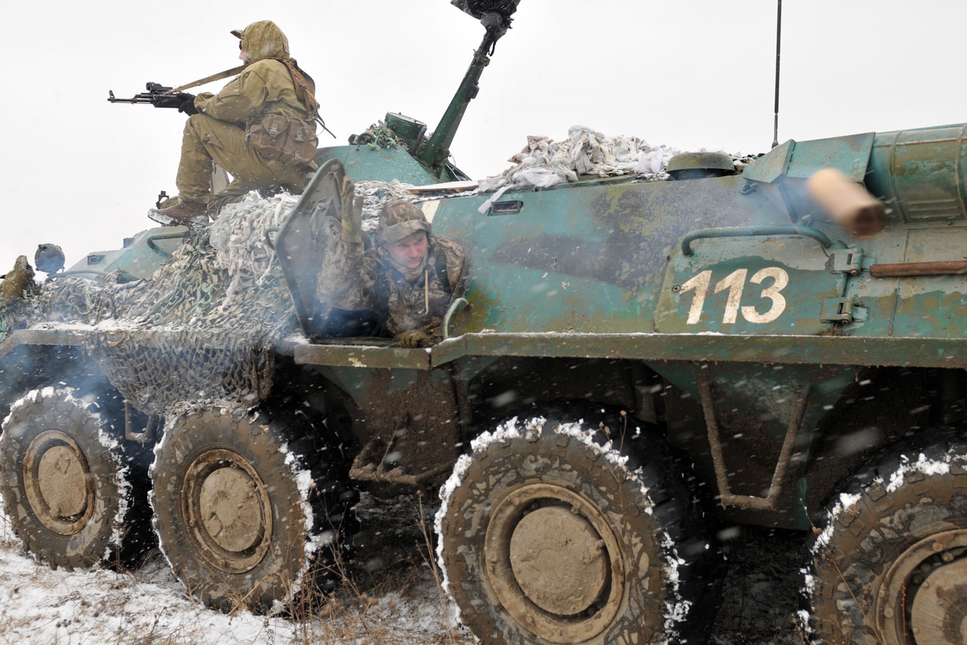 Times: Украинские войска еле сдерживают оборону под Купянском 