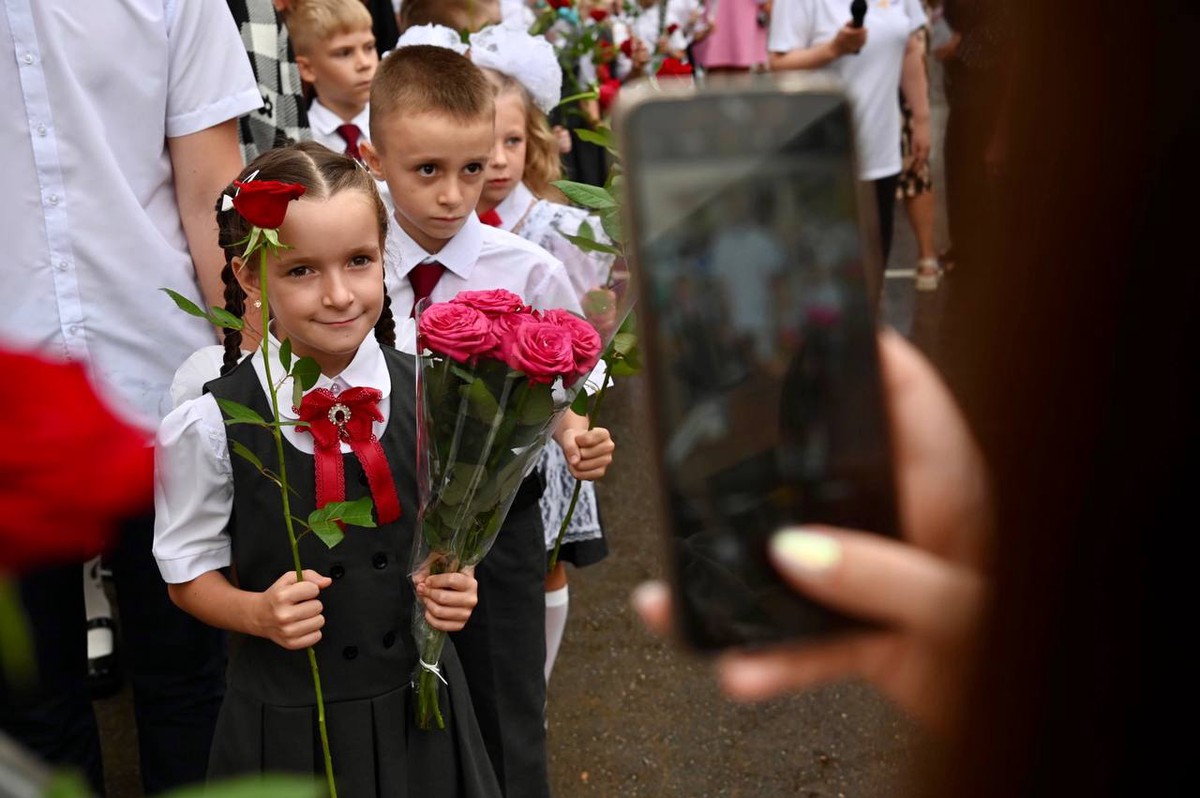 Флорист рассказала, как не тратиться на букеты ко Дню знаний