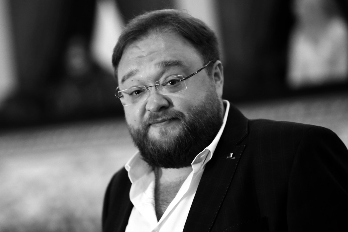 Умер солист Большого театра Максим Пастер