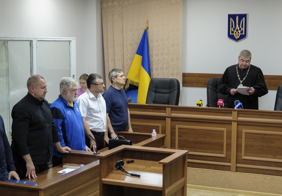 Суд отказался заменить Коломойскому содержание под стражей на круглосуточный домашний арест