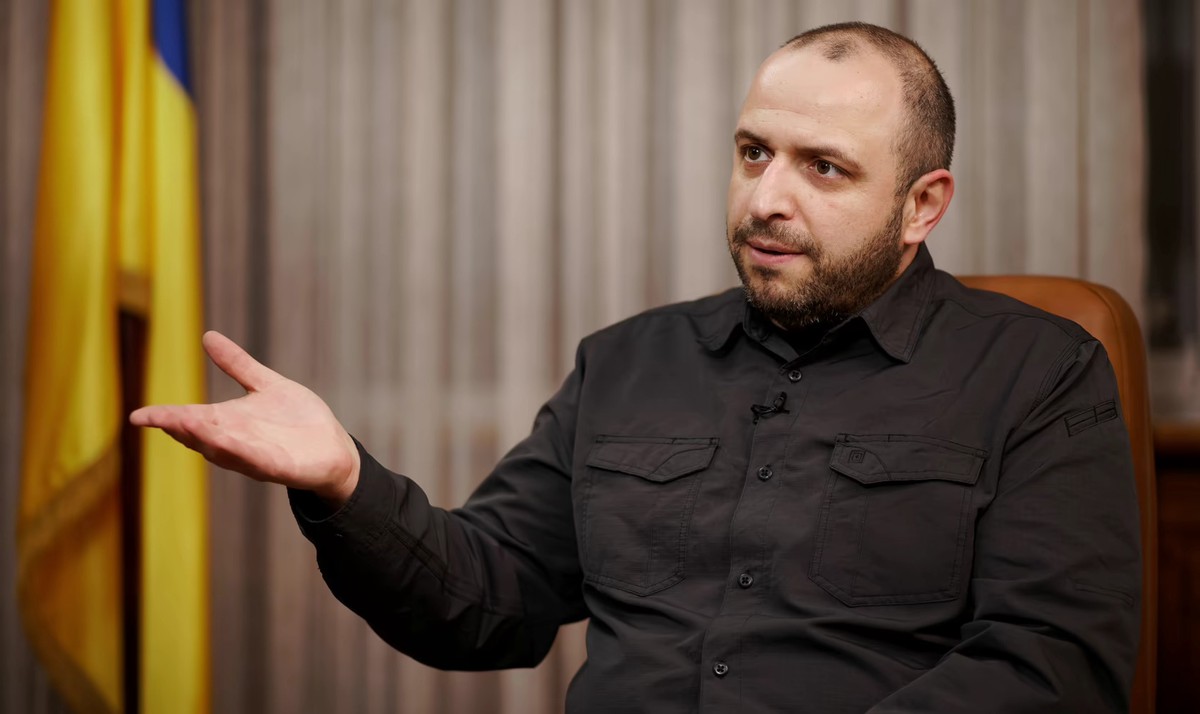 Глава Минобороны Украины Умеров указал в декларации своих детей как граждан США