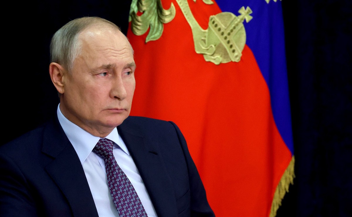 Путину продемонстрировали макет советского бункера для наблюдения за атомными испытаниями
