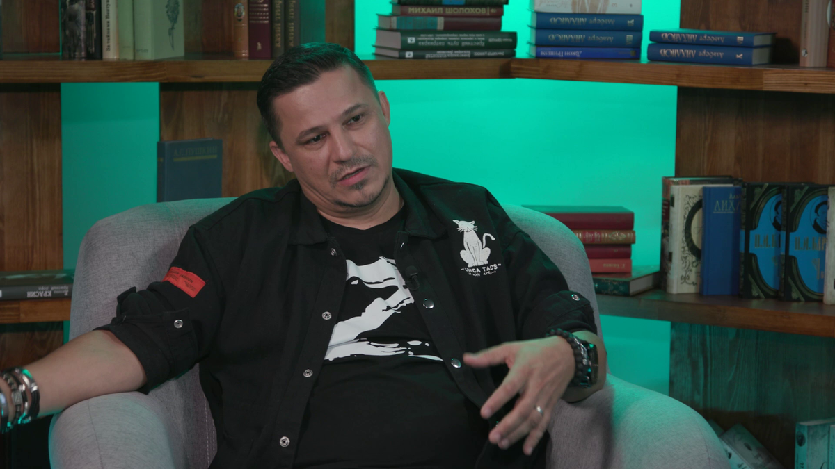 Певец Олейников рассказал о последней роли Василия Ланового