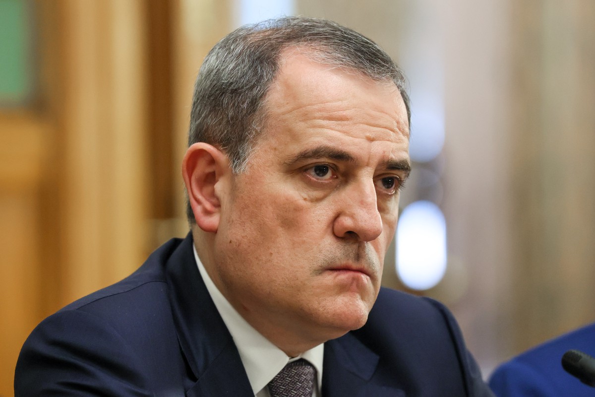 Азербайджан заверил МИД РФ в эффективности расследования гибели миротворцев
