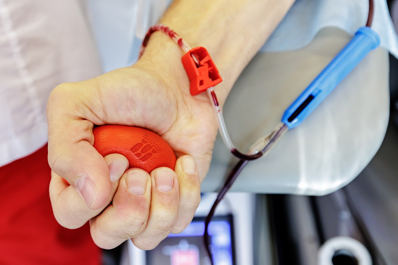 100 лет НМИЦ гематологии: какие заблуждения о крови и донорстве бывают у людей