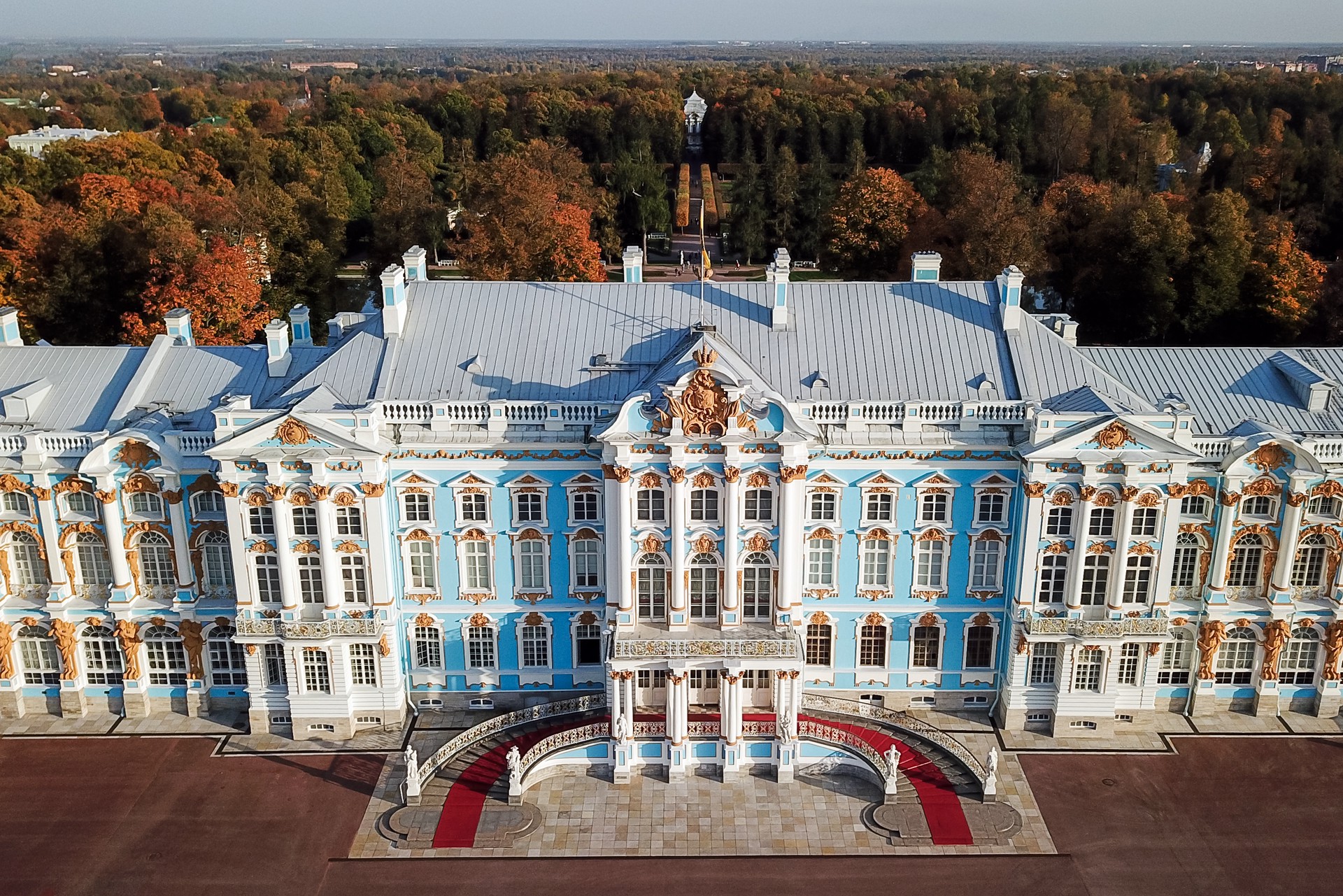 Путёвка в золотую осень: какие города России стоит посетить в сентябре-октябре