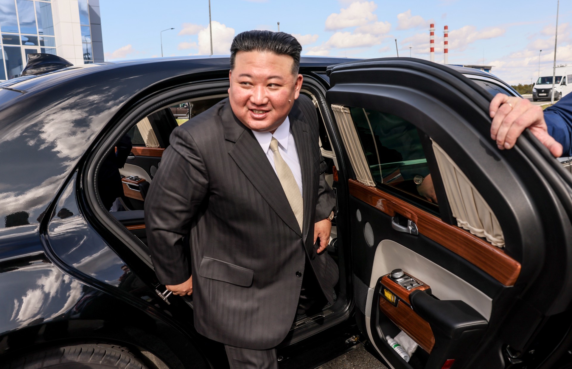 Ким Чен Ын на своём спецпоезде прибыл в Приморье