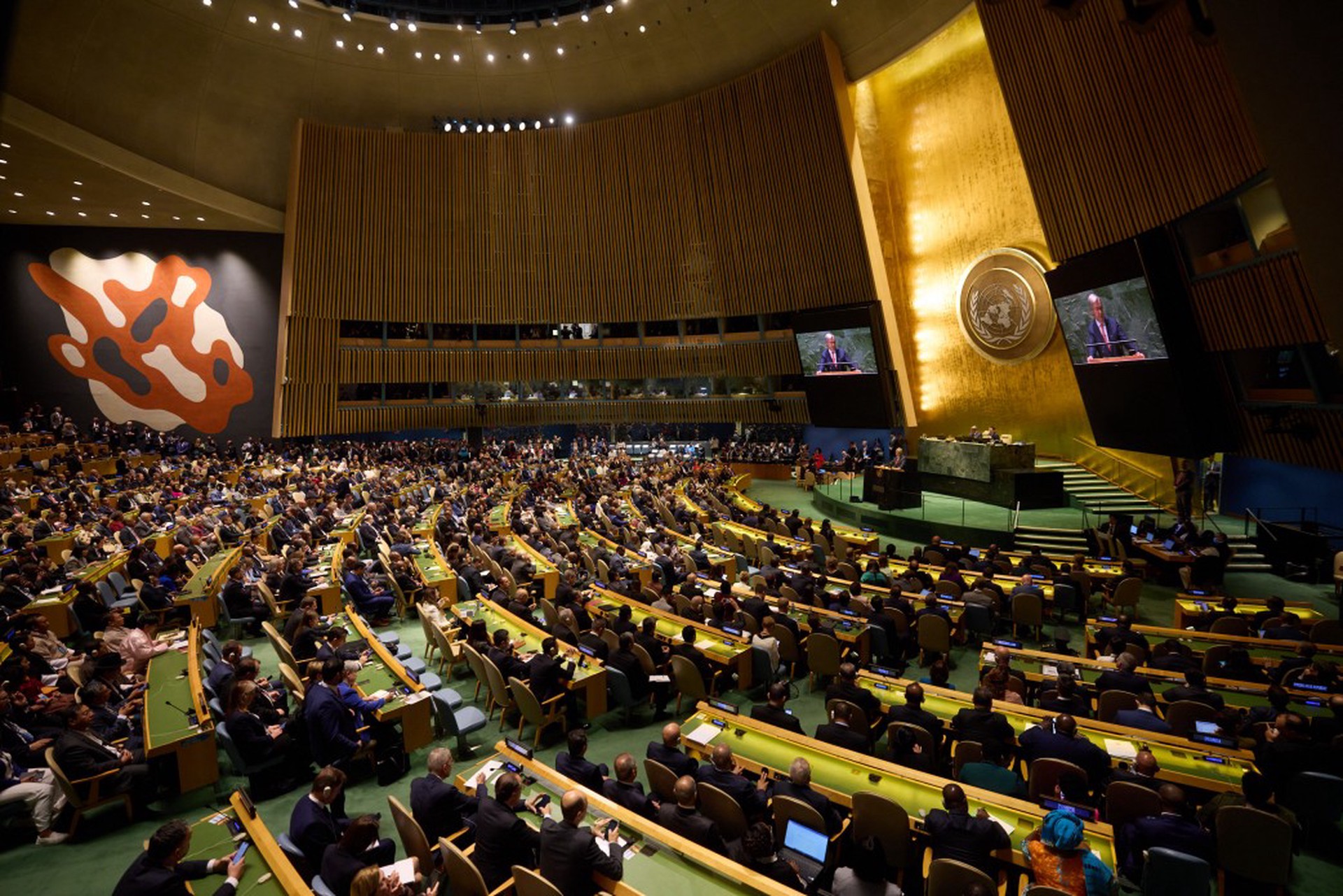 Путин выступил за постепенное реформирование и расширение Совета Безопасности ООН